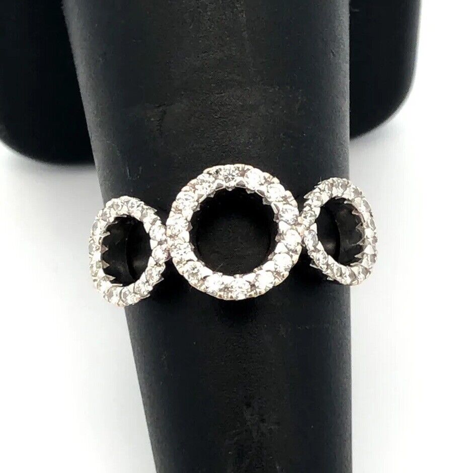 Roberto Coin 18K White Gold Pave Diamond Infinity Circle  Ring