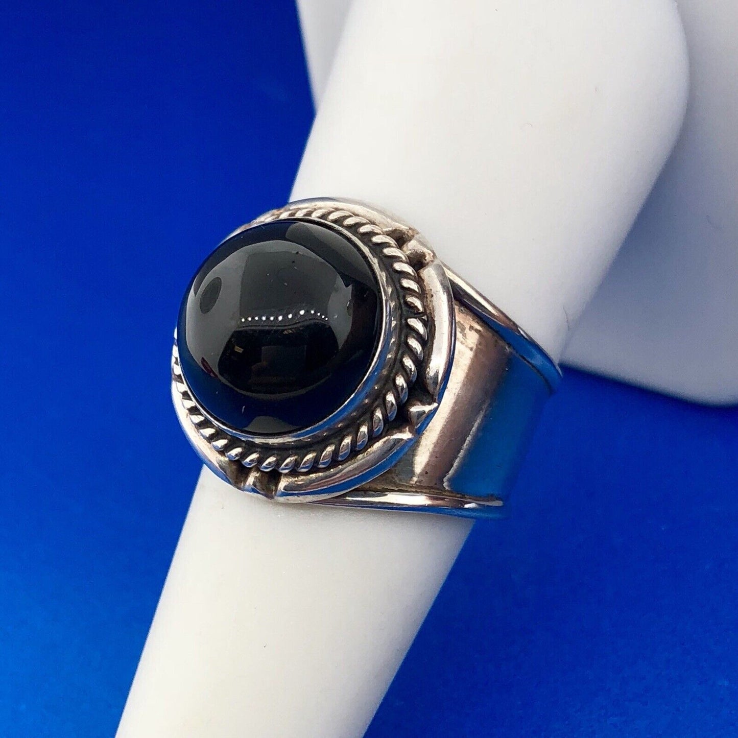 Designer Sterling Silver 925 Black Onyx Concho Style Wide Cigar Band Dome Ring