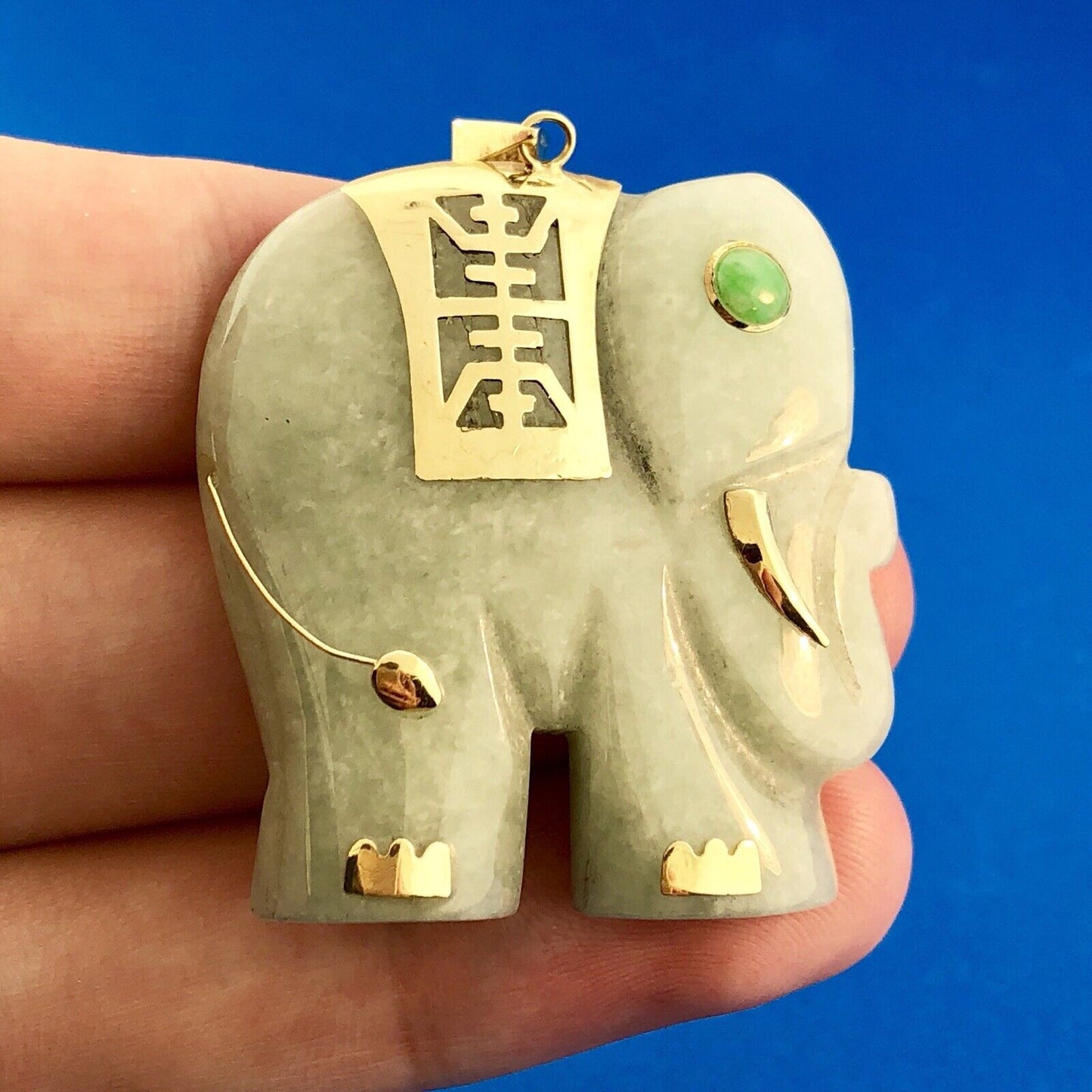 Vintage 14k Yellow Gold Jade Jadeite Chrysoprase Elephant Statement Pendant