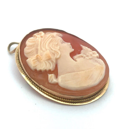 Vintage Designer Italy 14K Yellow Gold Oval Statement Cameo Brooch Pendant