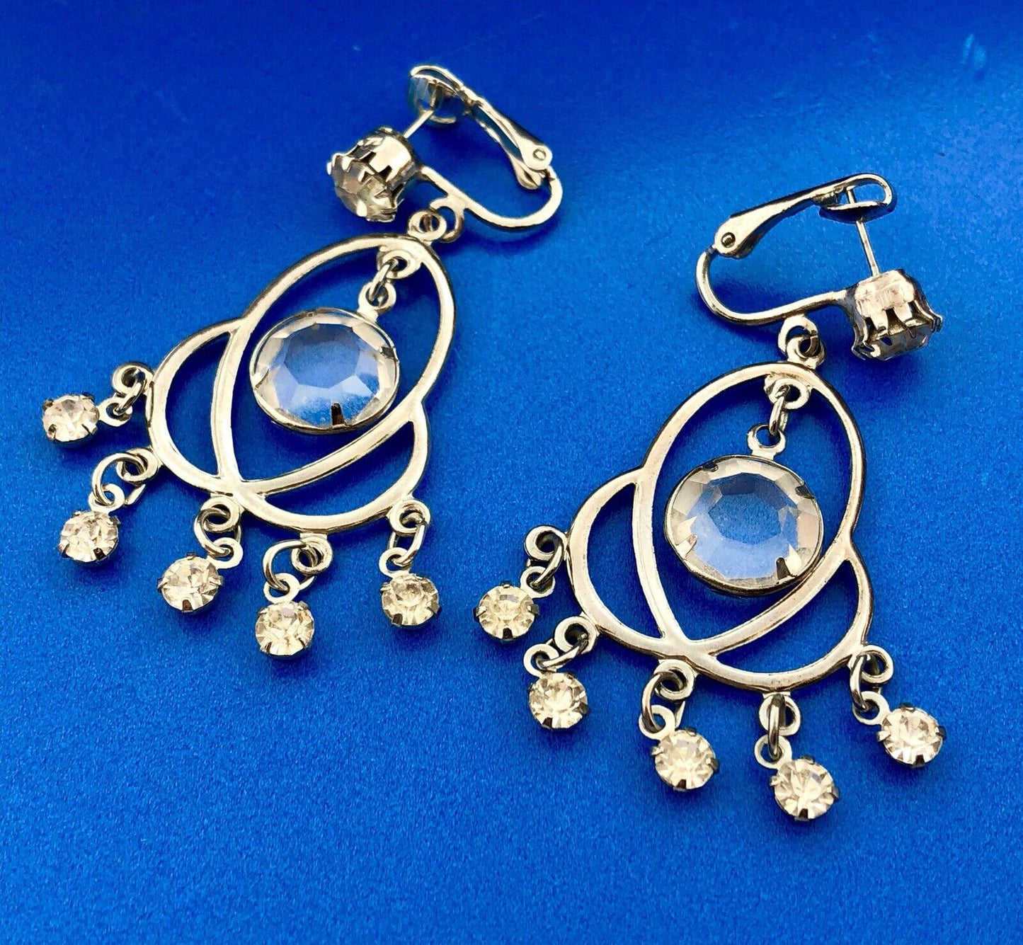 Vintage Celebrity Silver Tone Rhinestone Chandelier Drop Bridal Wedding Earrings