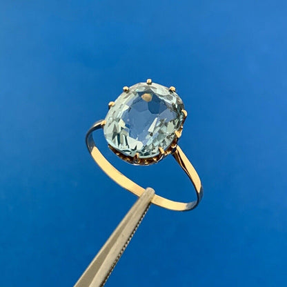 14K Yellow Gold Oval Blue Spinel Solitaire August Birthday Anniversary Ring