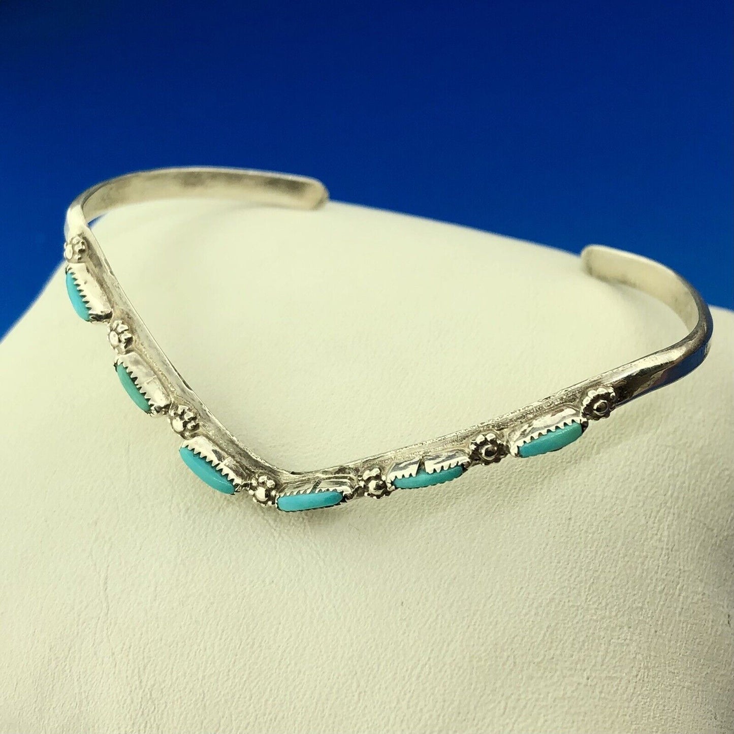 Native American Signed 925 Sterling Silver Turquoise Floral Dainty Cuff Bracelet