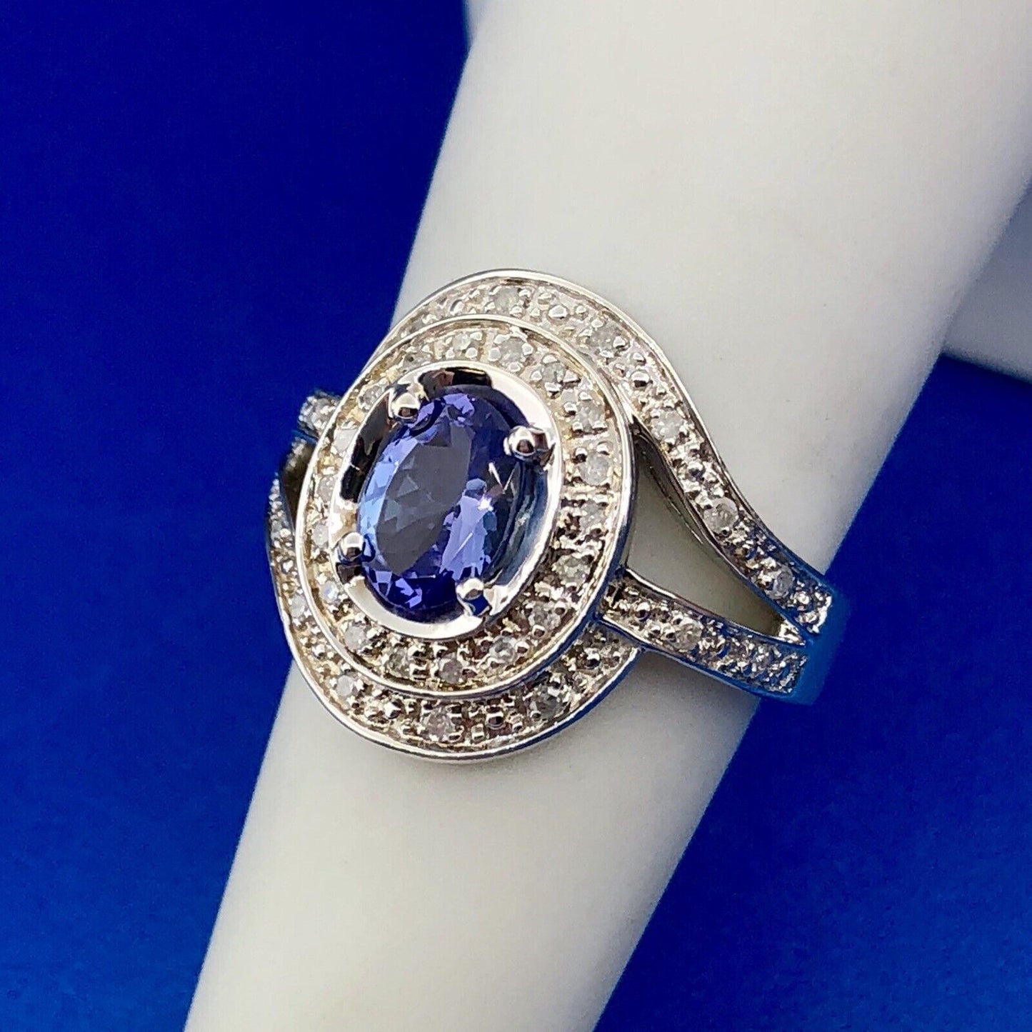 Designer 925 Sterling Silver Tanzanite Diamond Accent December Anniversary Ring