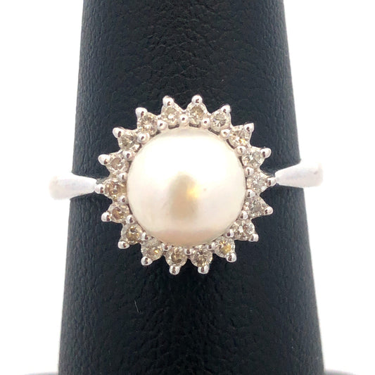 Designer 14K White Gold Pearl Solitaire Diamond Halo June Anniversary Ring