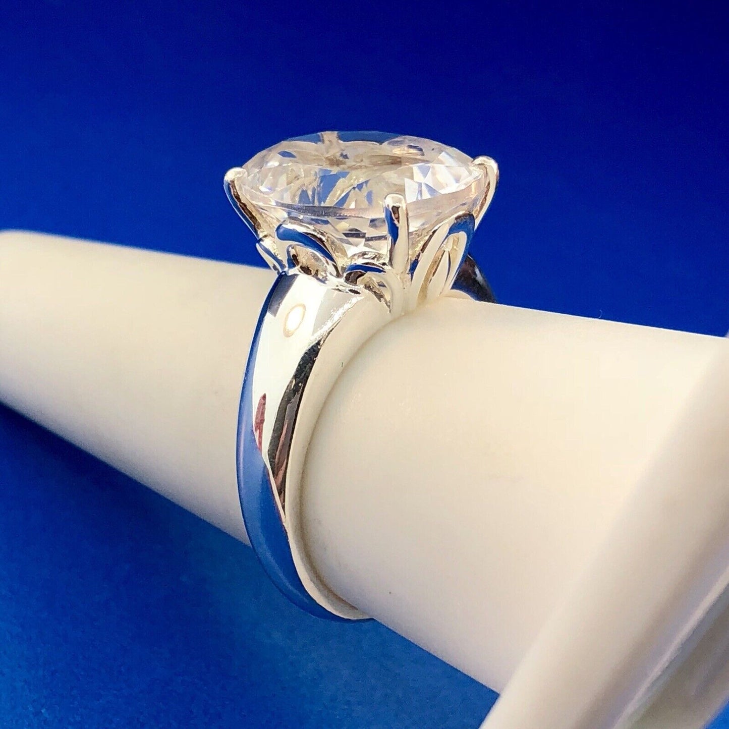 Estate Stunning 925 Sterling Silver Oval Cubic Zirconia Solitaire Statement Ring