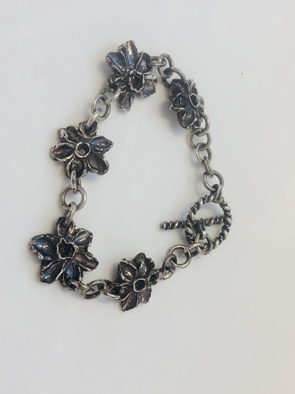 Native American Signed Sterling Silver 925 Flower Panel Toggle Bracelet