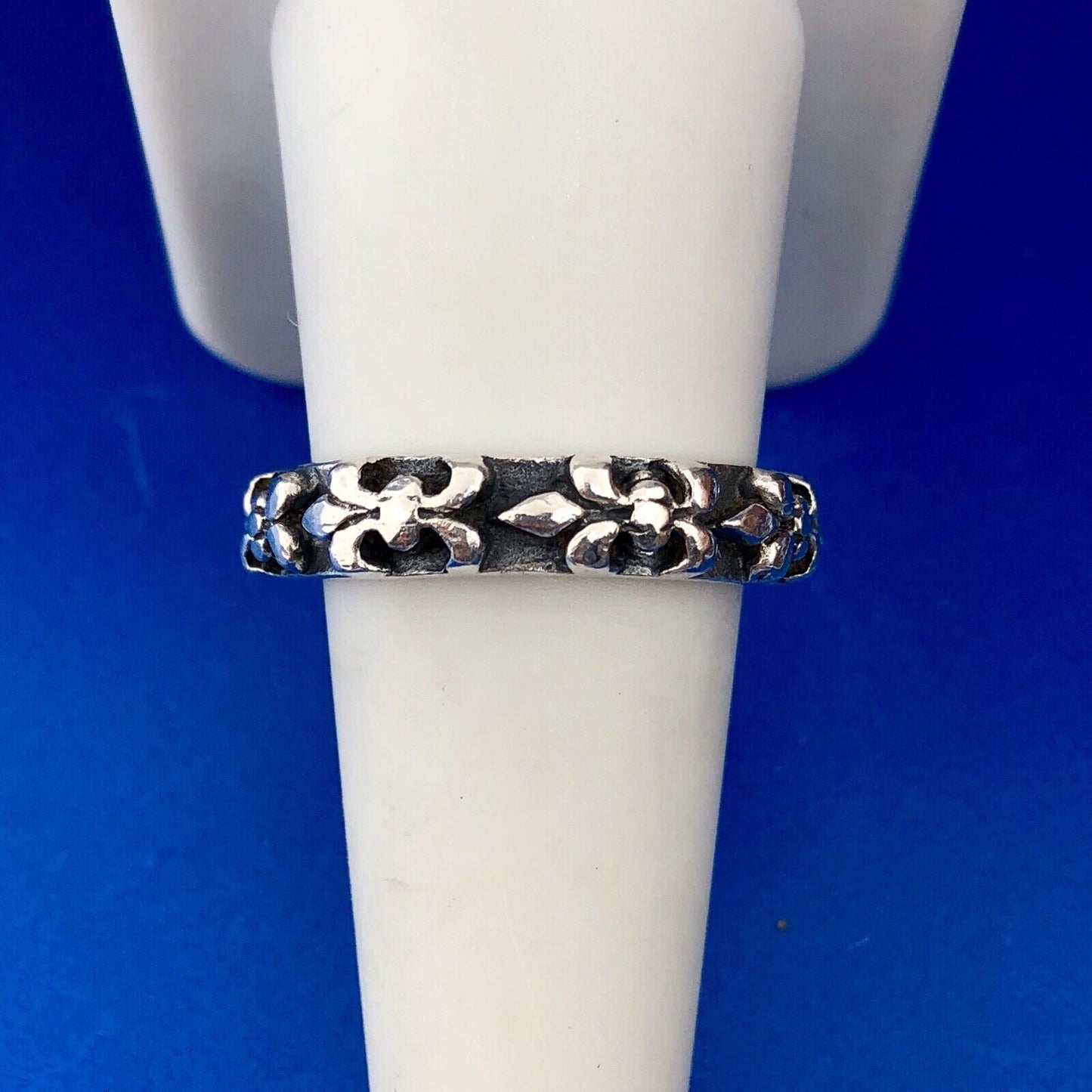 Sterling Silver 925 Fleur De Lis Intaglio Style New Orleans Cigar Band Ring