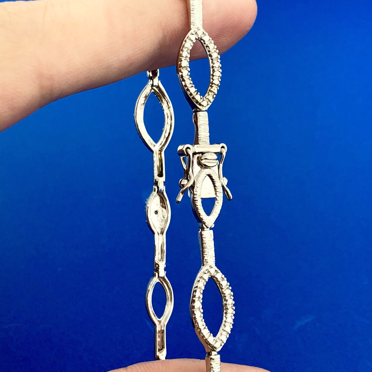 Designer 925 Sterling Silver Diamond Oval Illusion Link Tennis Bracelet
