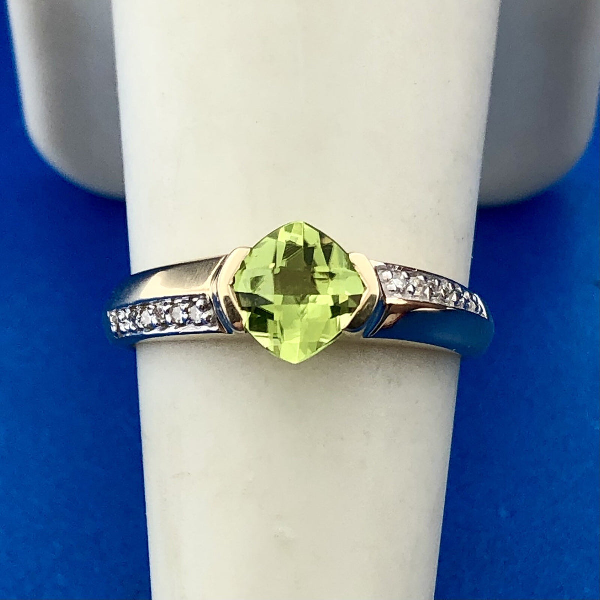 Gorgeous 14K Yellow Gold Peridot Diamond Accent August Anniversary Ring