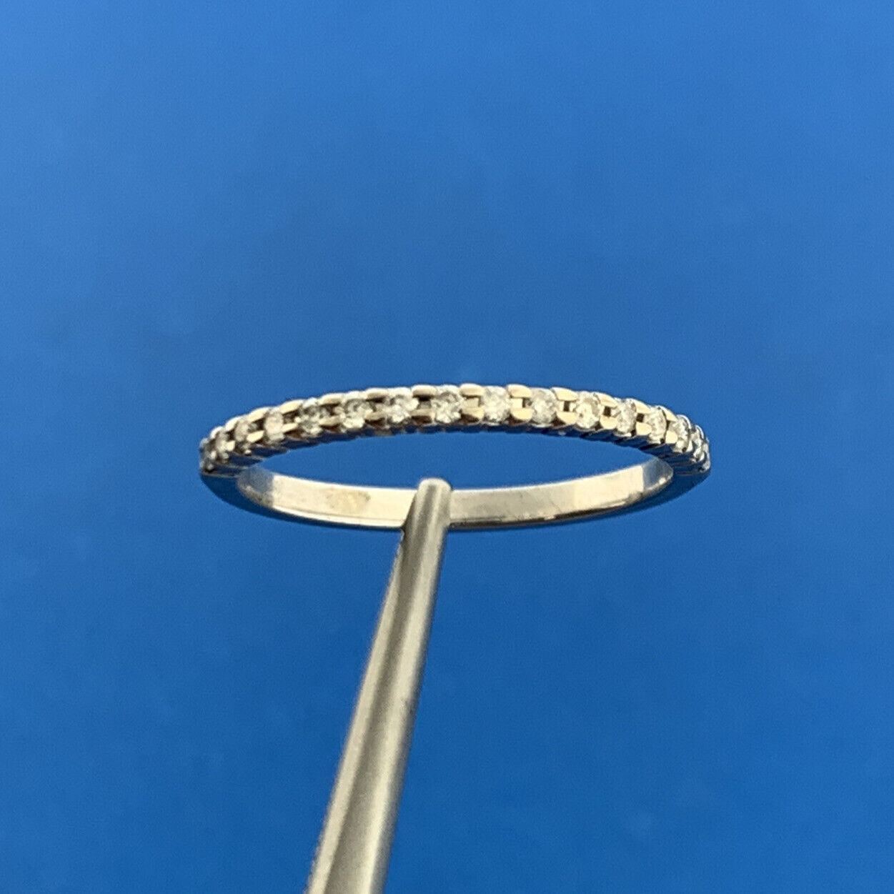 Designer 10K White Gold Diamond Wedding Anniversary Infinity Band Ring