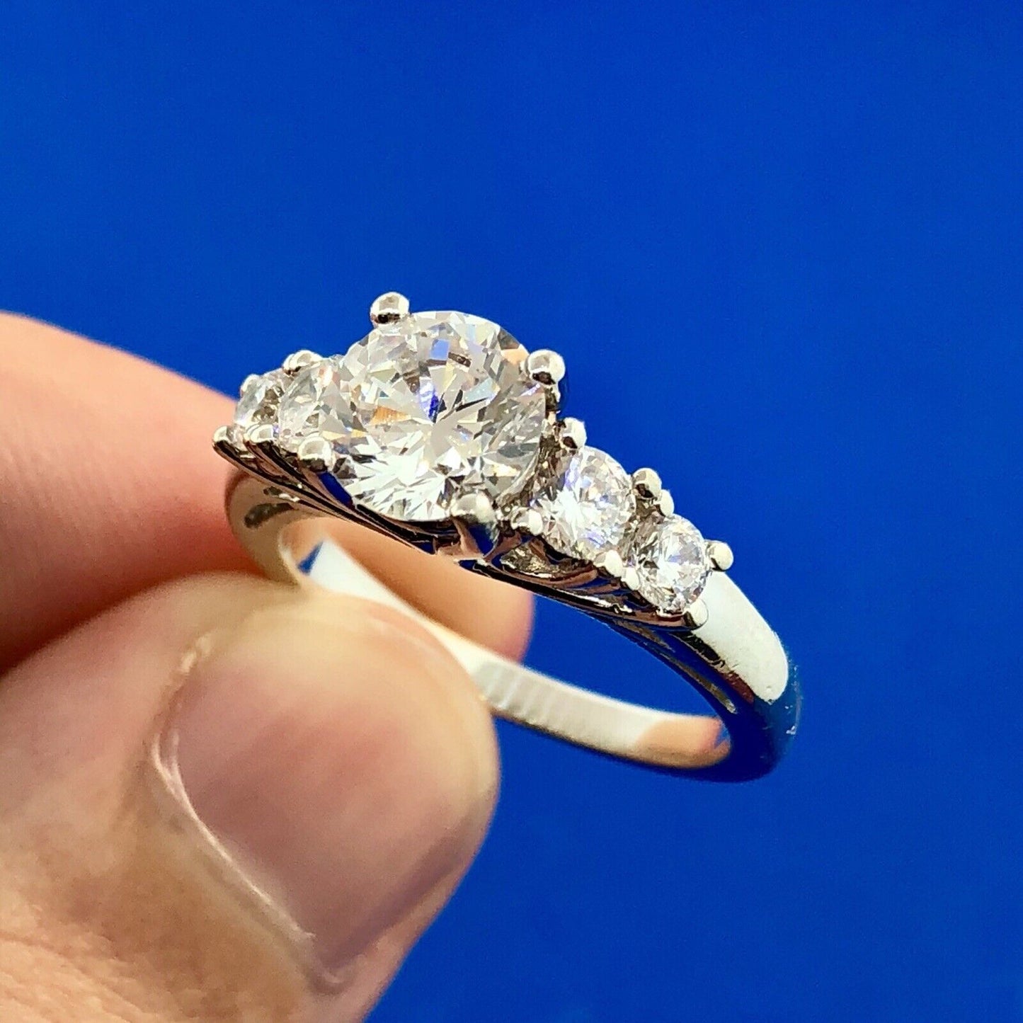 Gorgeous Sterling Silver Cubic Zirconia CZ Solitaire W/Accents Engagement Ring
