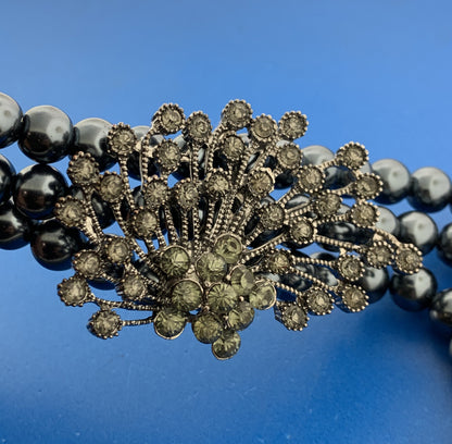 Retro Stunning Gunmetal Gray Faux Pearl Gray Rhinestone Runway 3 Strand Necklace