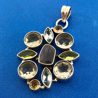 Retro 925 Sterling Silver Multi Colored Shaped Gemstone Oval Statement Pendant