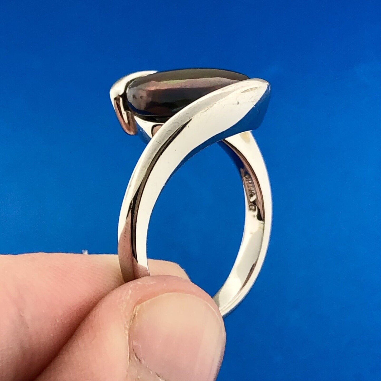 Designer 925 Sterling Silver Burgundy Abalone Cabochon Modernist Bypass Ring