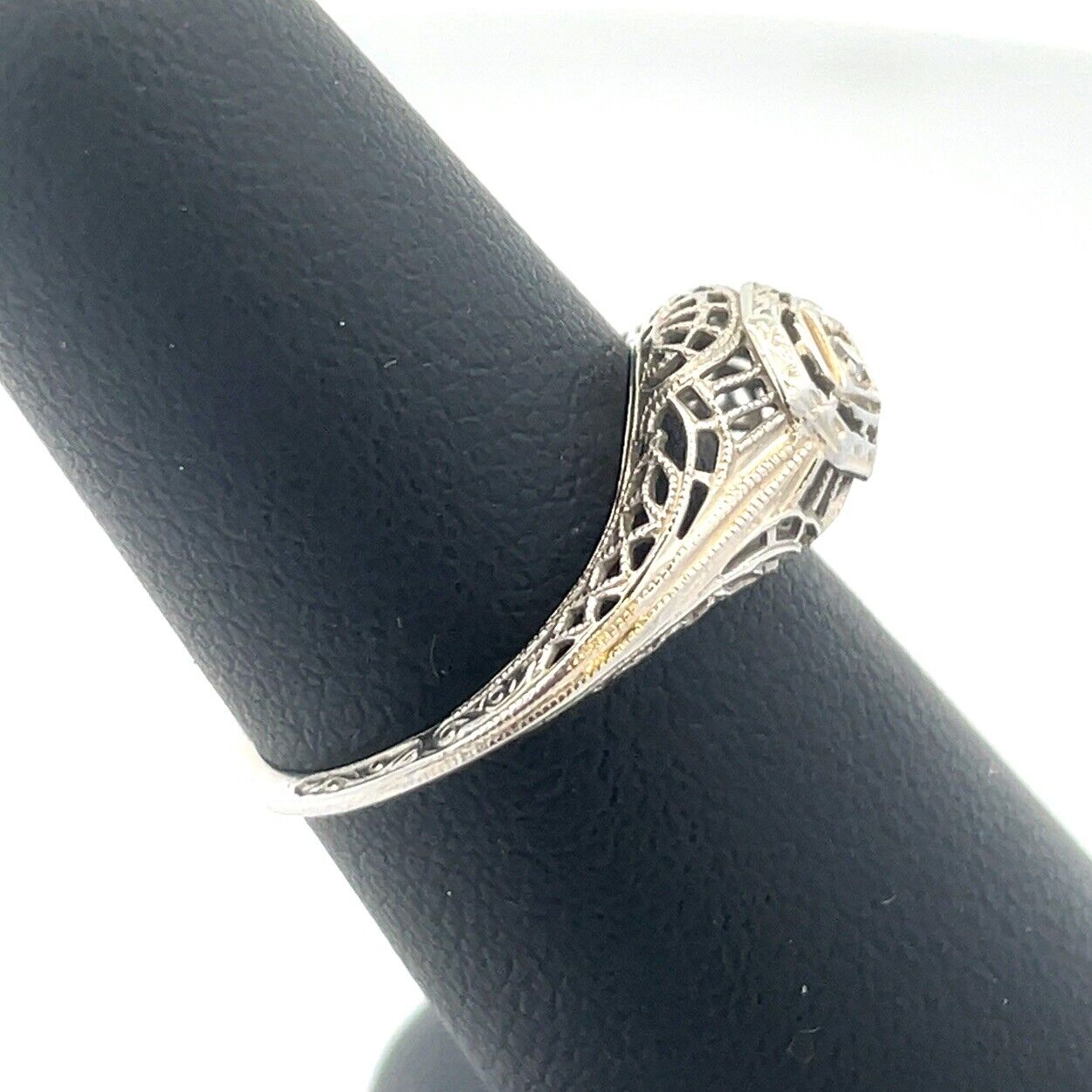 Vintage Designer Art Deco 18K White Gold Diamond Filigree Engagement Ring