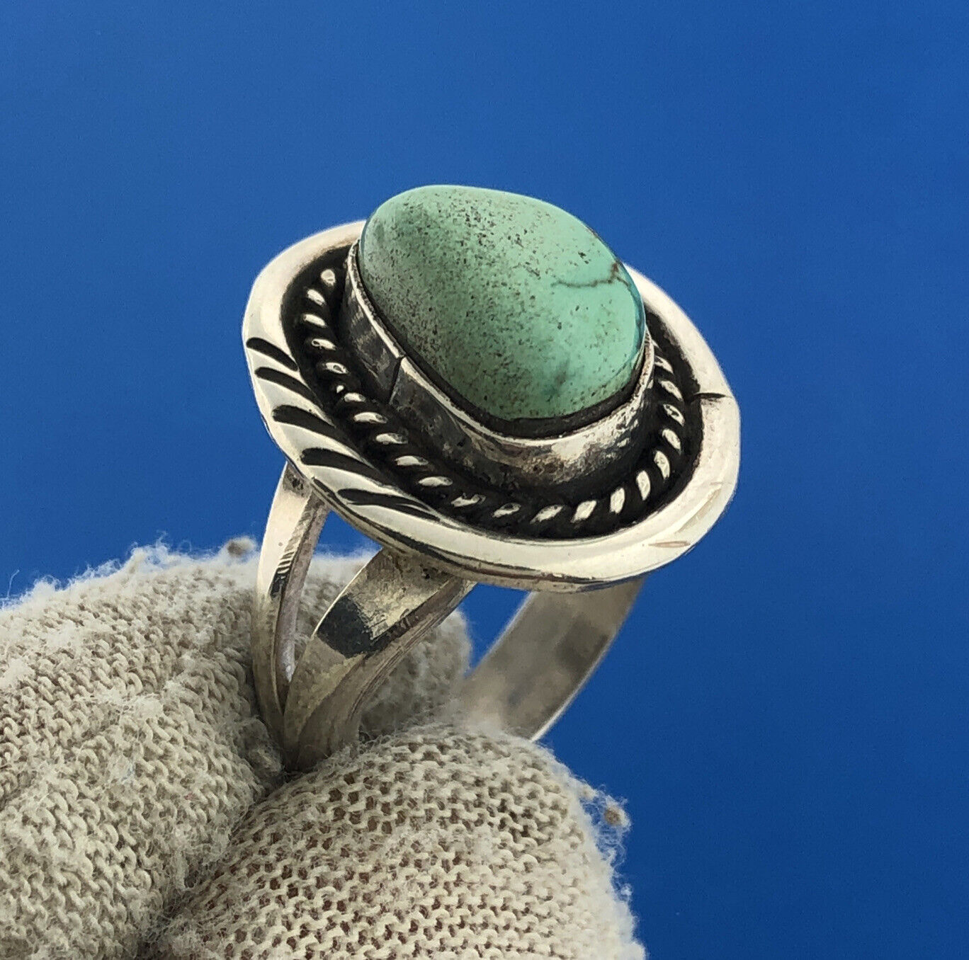 Native American Artisan Sterling Silver 925 Green Turquoise Statement Ring