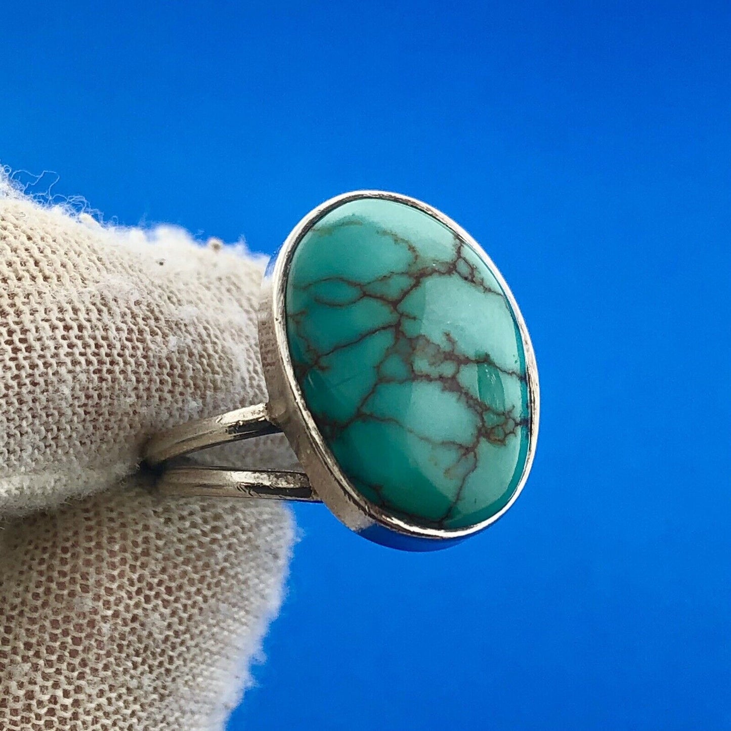 Lovely Sterling Silver 925 Oval Cabochon Turquoise December Ring Size 7.5