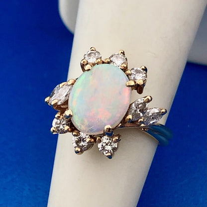 Vintage Estate NEI 14k Yellow Gold Opal Diamond Accented Ring Size 5.5