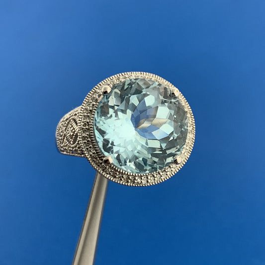 Designer ISB 925 Sterling Silver Blue Topaz Diamond Halo Accent Statement Ring