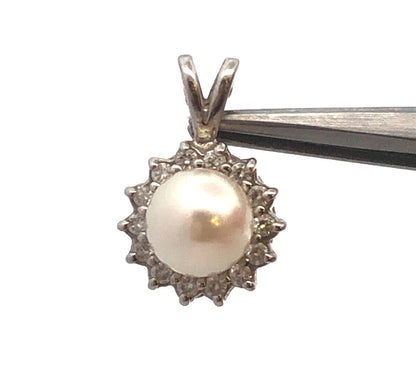 Designer BME 14K White Gold Round White Pearl Diamond Halo June Bridal Pendant