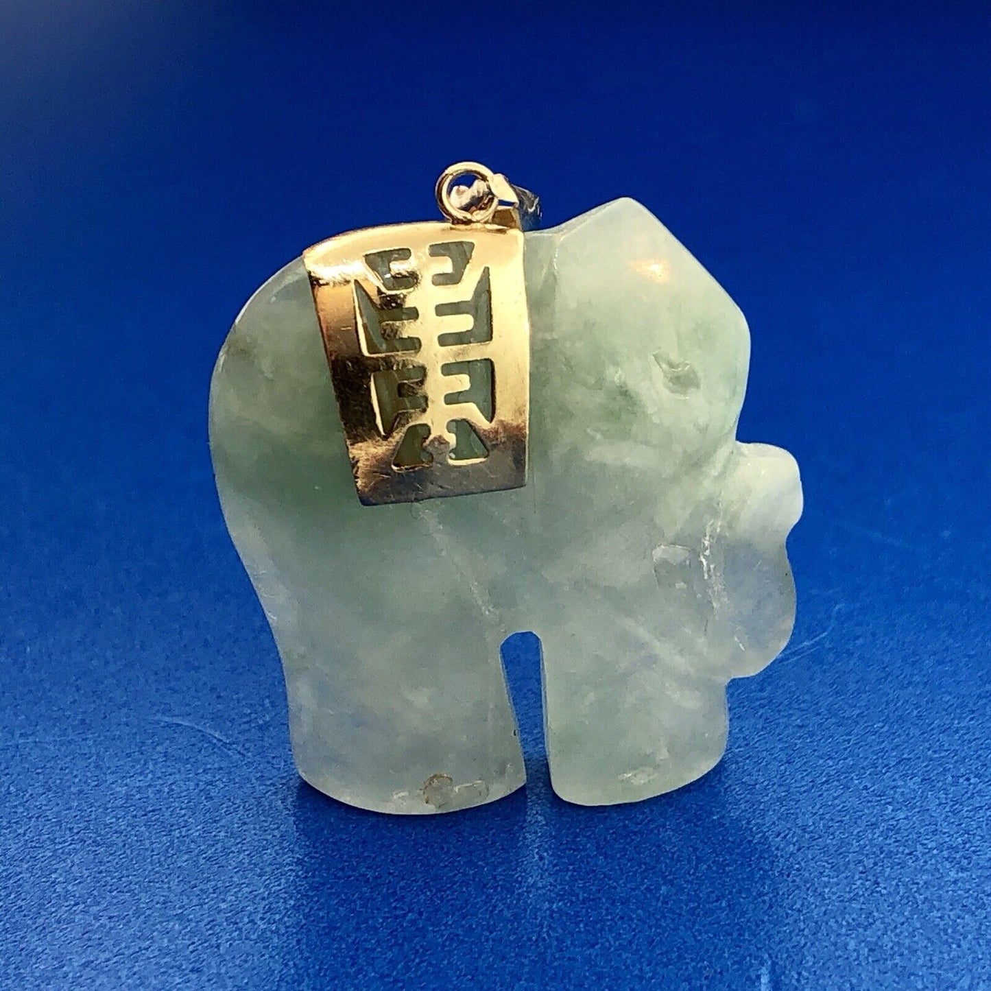 Vintage 14K Yellow Gold Carved Jade Jadeite Elephant Long Life Good Luck Pendant