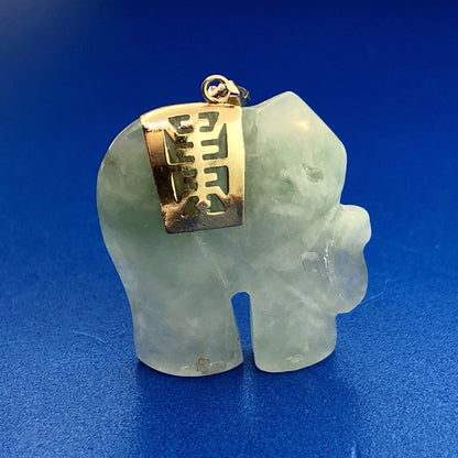 Vintage 14K Yellow Gold Carved Jade Jadeite Elephant Long Life Good Luck Pendant