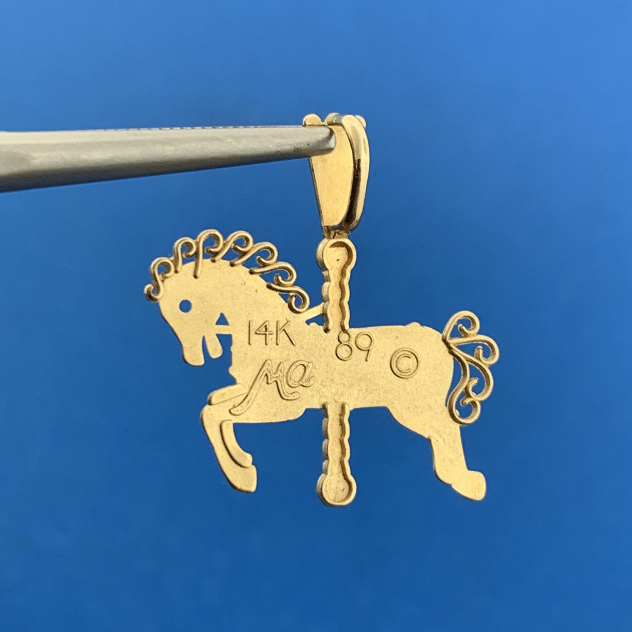 1989 Michael Anthony Ma 14K Yellow Gold Carousel Merry Go Round Horse Pendant