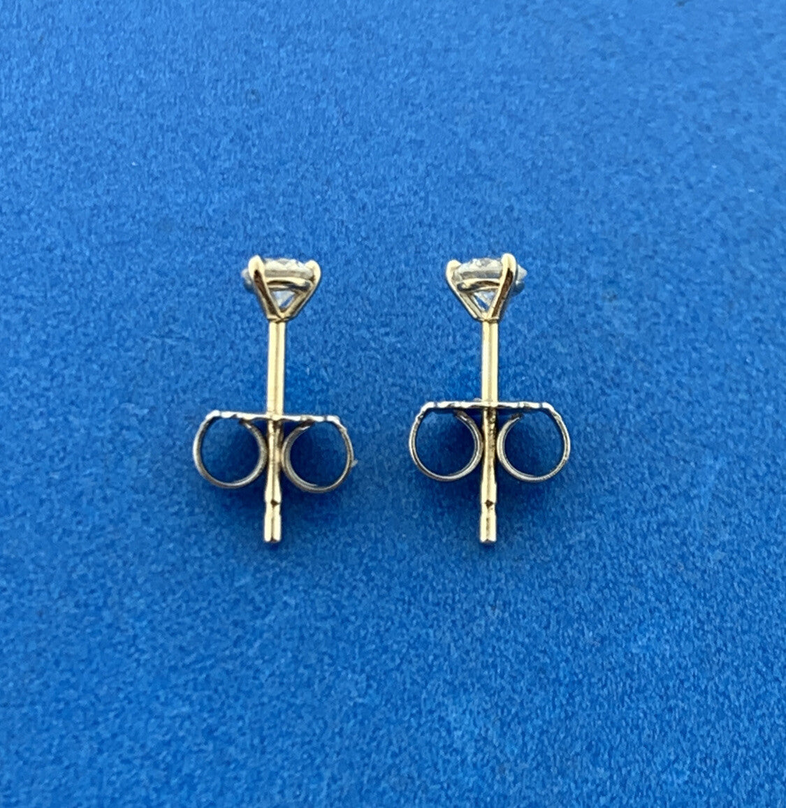 Gorgeous 14k White Gold Round Cut Diamond Friction Back Stud Earrings