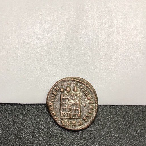 Licinius II A.D. 317-324 Roman AE Bronze Follis Campgate Reverse