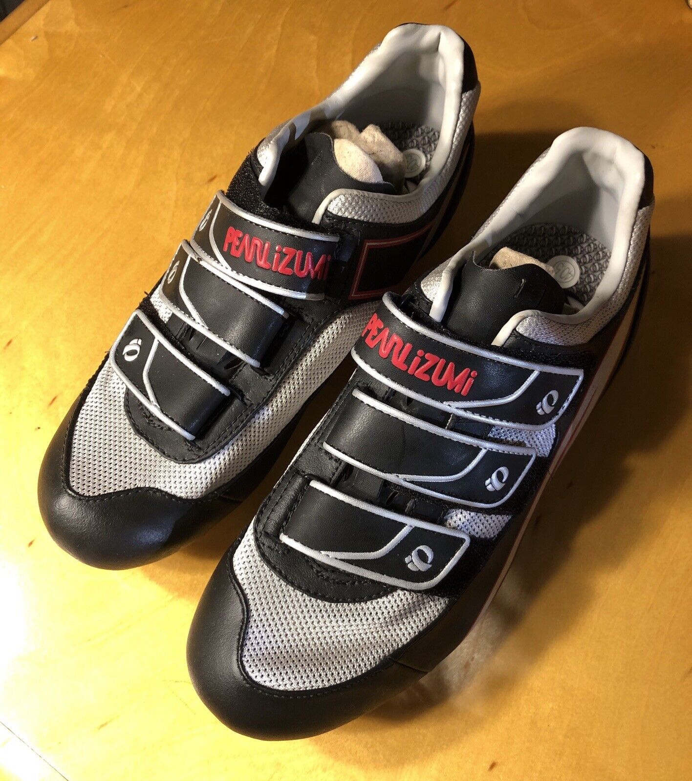 Pearl Izumi Women's Quest Road Nylon Cycling Size 40.5/7.5 Shoes