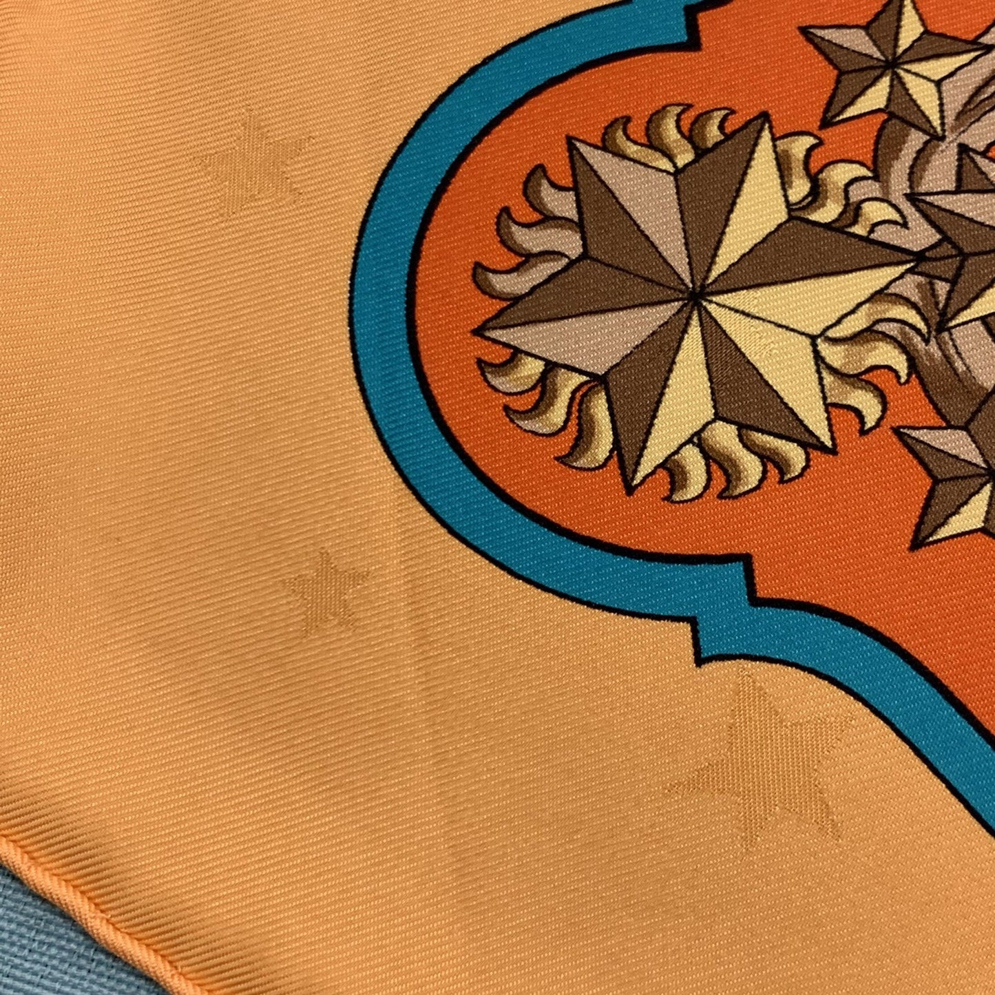 Hermes Carre 90 100% Silk Paris P Ledoux Cosmos Orange/Ylw Neckerchief Scarf