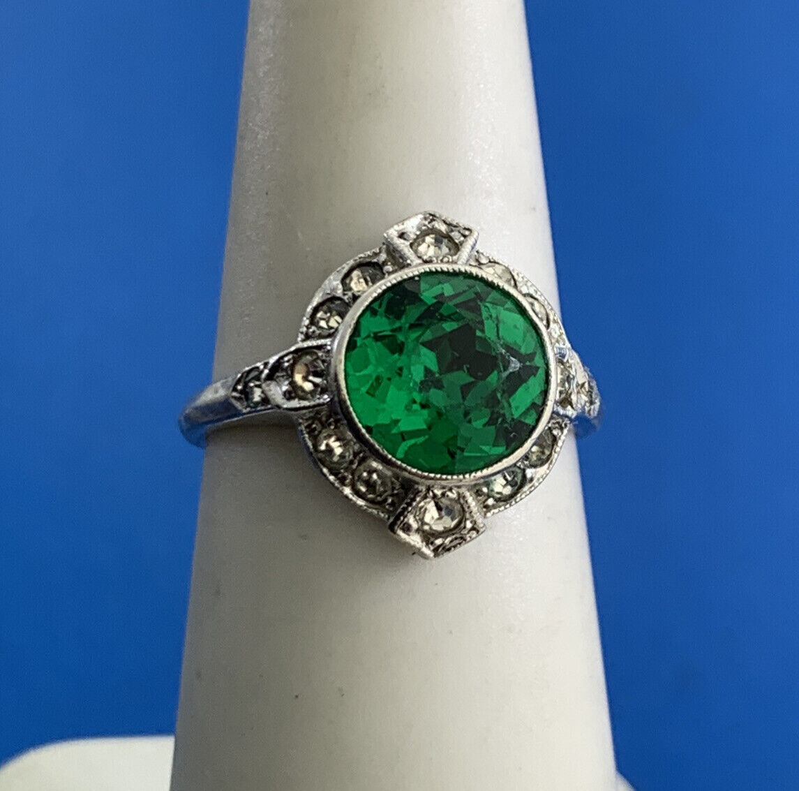 Designer 925 Sterling Silver Green Cubic Zirconia White CZ Halo Cocktail Ring