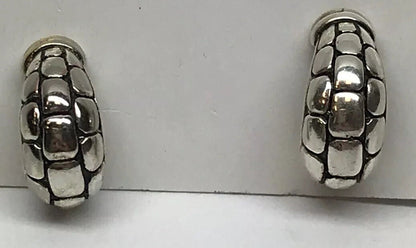 Sterling Silver 925 Snake Skin Design Half Hoop Huggie Earrings S166