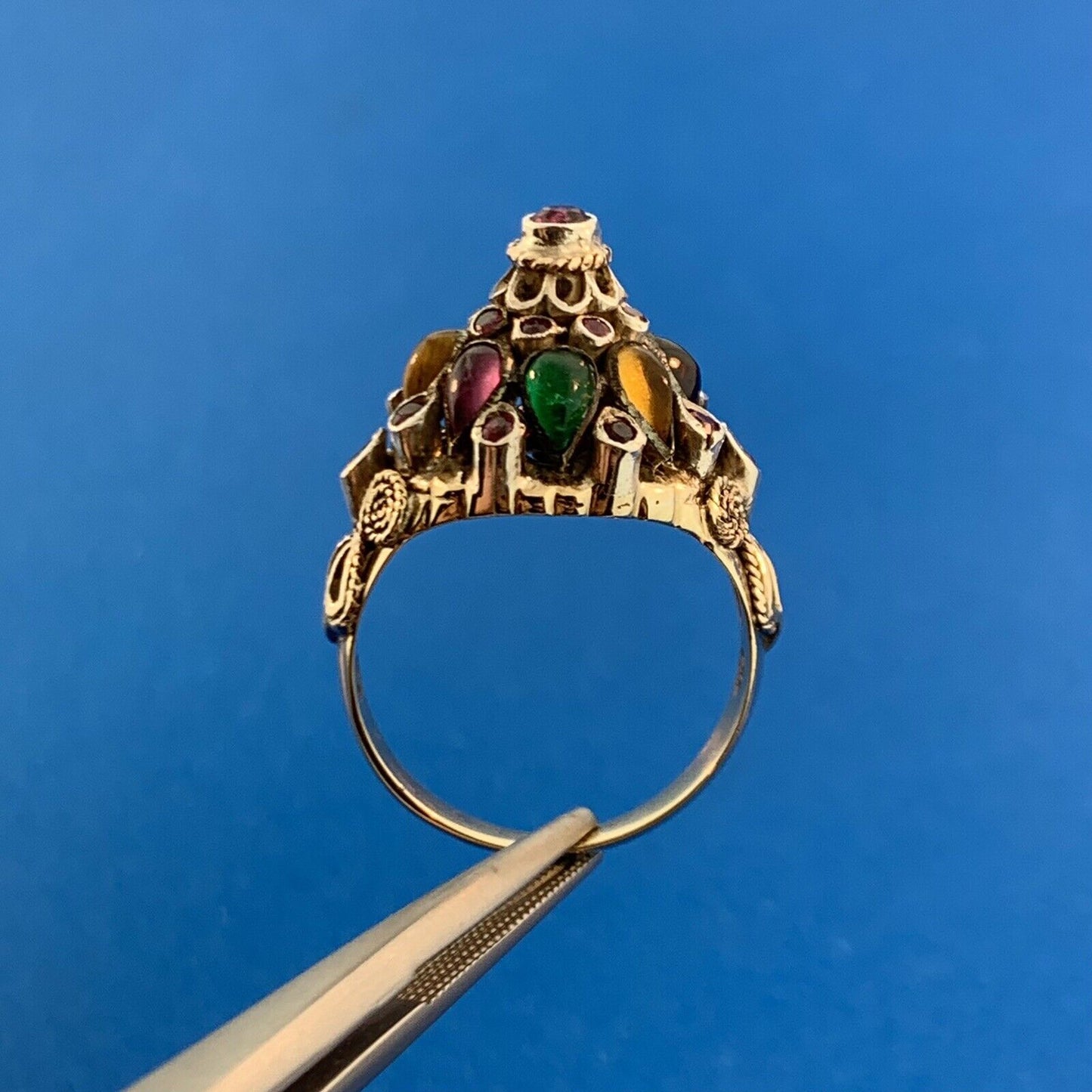 Gorgeous 14k Yellow Gold Round Ruby Multi-Stone Towering Cluster Ring Size 7.5