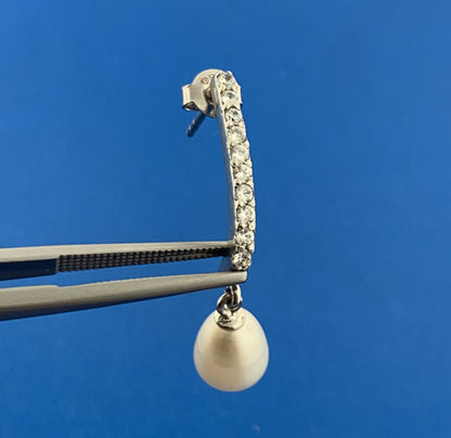 Stunning Sterling Silver Cubic Zirconia Pearl Drop Dangle Wedding Stud Earrings