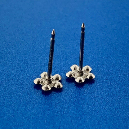 Vintage 14K White Gold Rhinestone Petite Flower Starter Stud Earrings