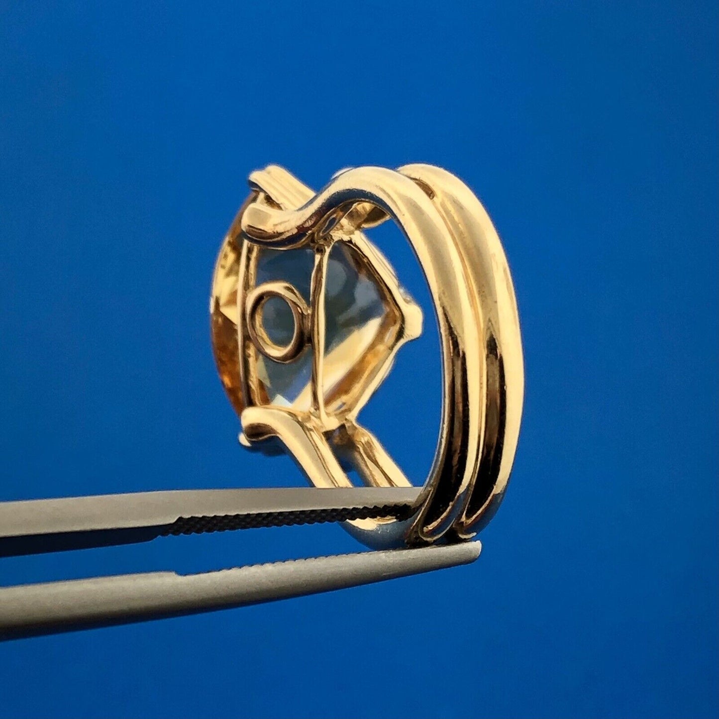 Gorgeous 14k Yellow Gold Faceted Triangle Citrine Diamond Accent Ring Size 6.15