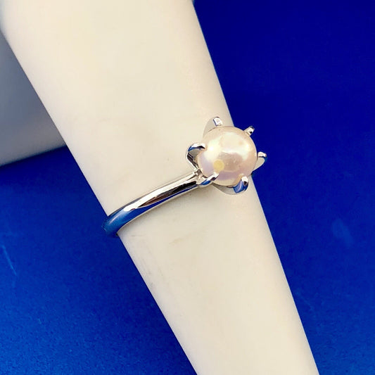 Designer 14K White Gold 6 mm Pearl Solitaire June Bridal Sweetheart Ring