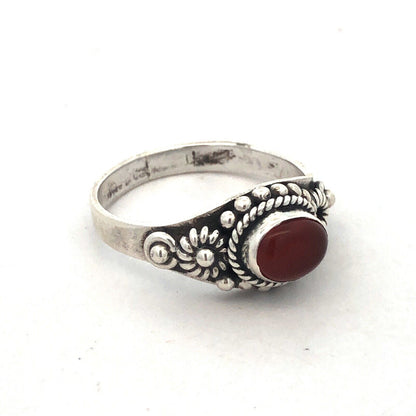 925 Sterling Silver Vintage Oval Orange Carnelian Textured Ring