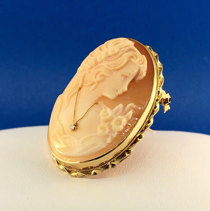 Victorian 14K Yellow Gold Oval Carved Cameo Diamond Accent Pin Brooch Pendant