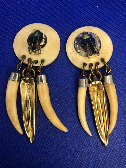 Vintage Gold Tone Ethnic Hand Carved Resin Metal Statement Drop Clip On Earrings