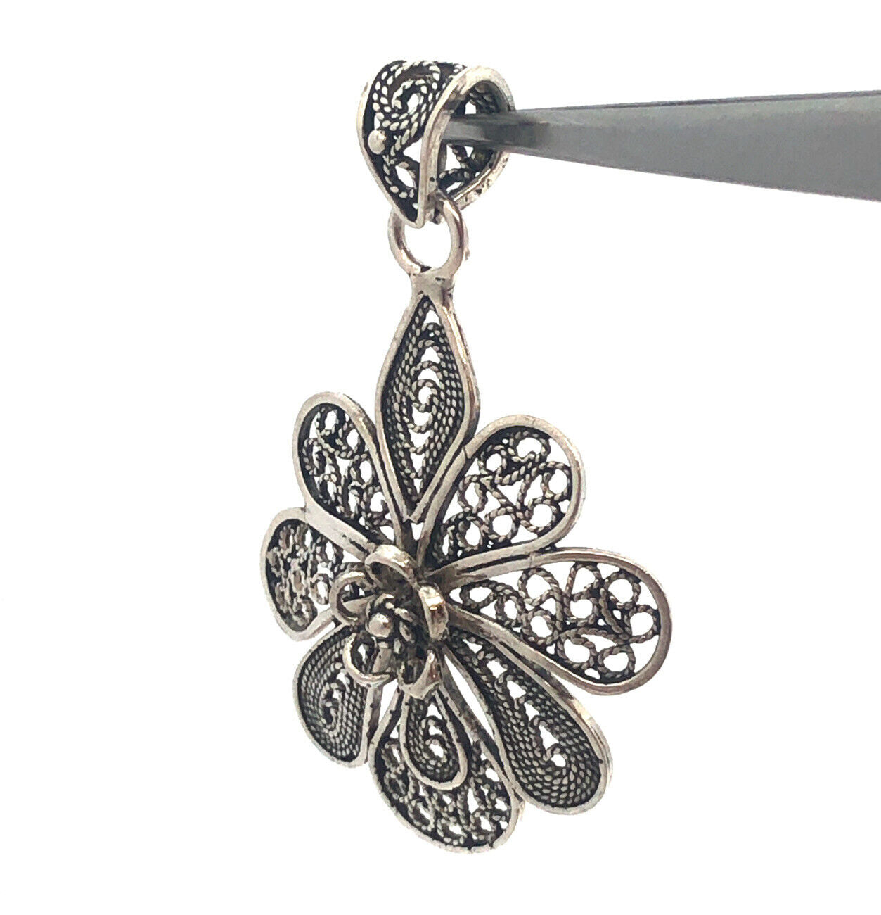 Vintage 925 Sterling Silver Filigree Detail Flower Statement Pendant