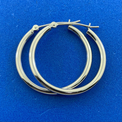 Designer NY 14K White Gold Simple Round Snap Back Hoop Earrings