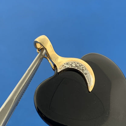 Gorgeous Designer 14k Yellow Gold Black Heart Onyx Round Diamond Accent Pendant