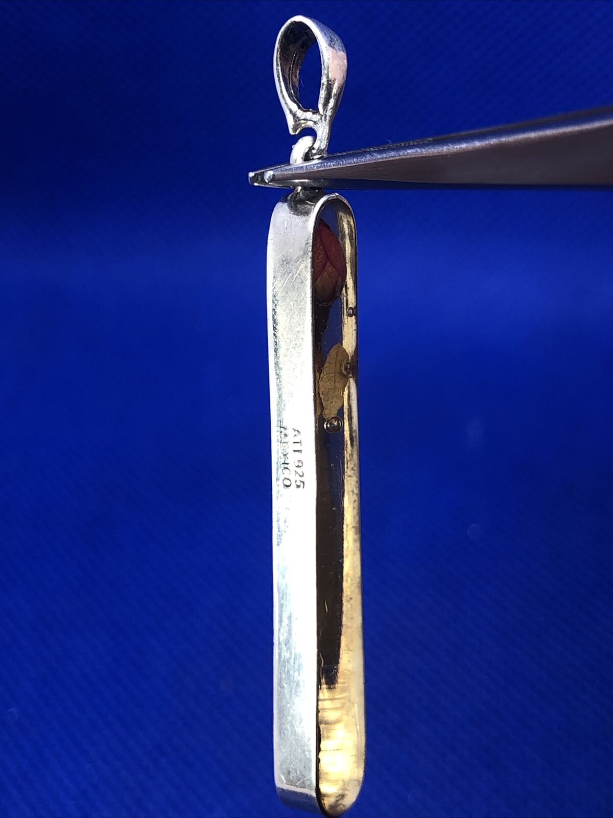 Designer ATI 925 Sterling Silver Rose Bud Flower In Resin Long Oval Pendant