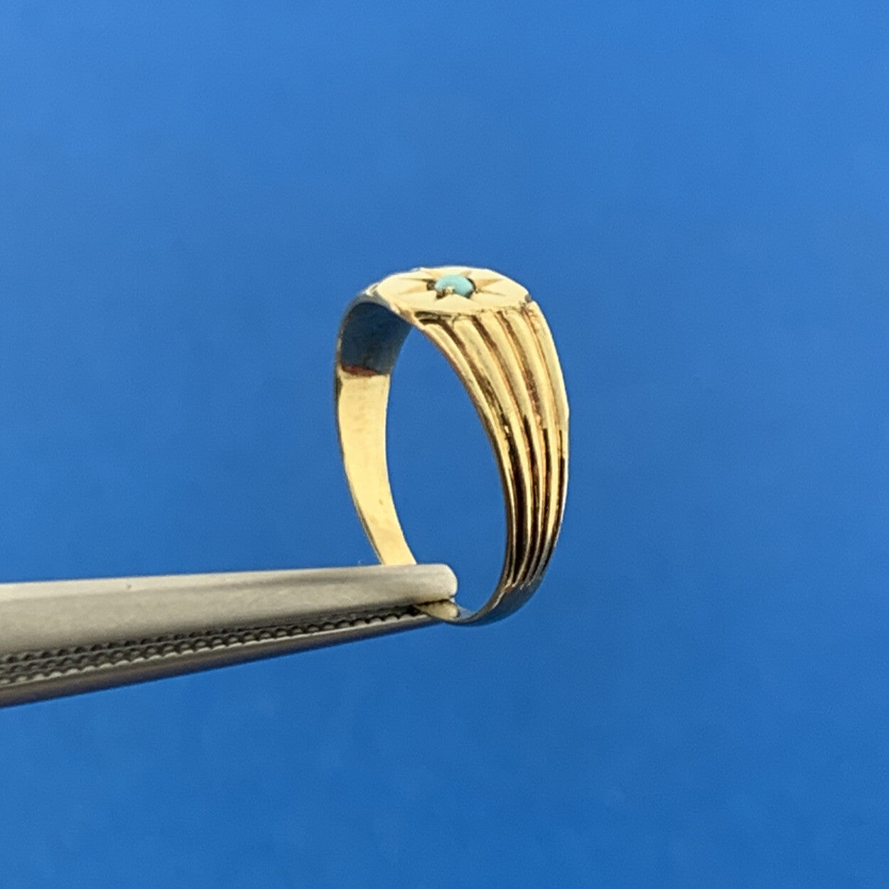 Art Deco Art Nouveau 14K Yellow Gold Turquoise Seed Bead Childs Band Pinky Ring