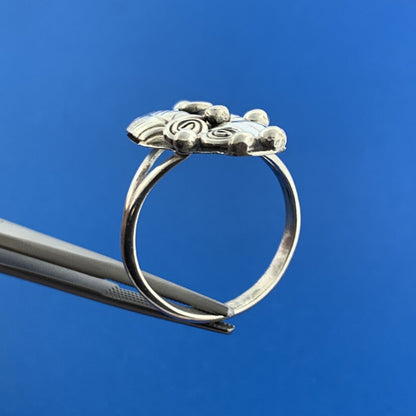 Designer TC Sterling Silver 925 Floral Leaf Small Finger Ring Size 8.75