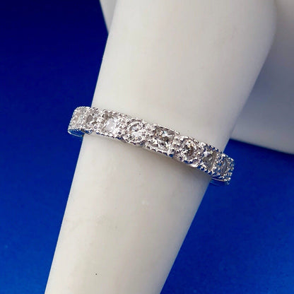Gorgeous 925 Sterling Silver Cubic Zirconia CZ Infinity Anniversary Band Ring