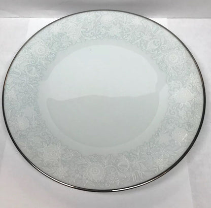 Retired Noritake Ravel Pattern White Flowers w/Blue Silver Bread/Butter Plate